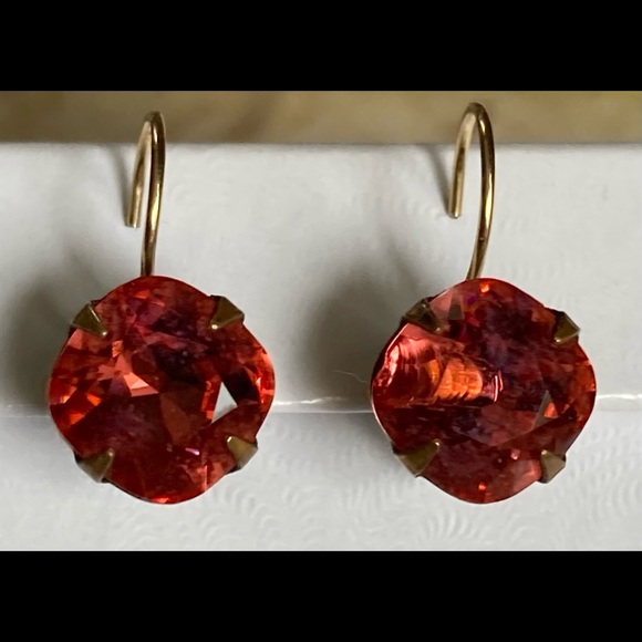 LIZ PAIACIOS Pink Crystal Pierced Earrings - Picture 12 of 14